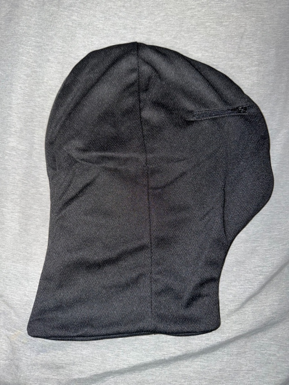 YEEZY BLACK DONDA MASK / ZIPPER MASK (BRAND NEW)
